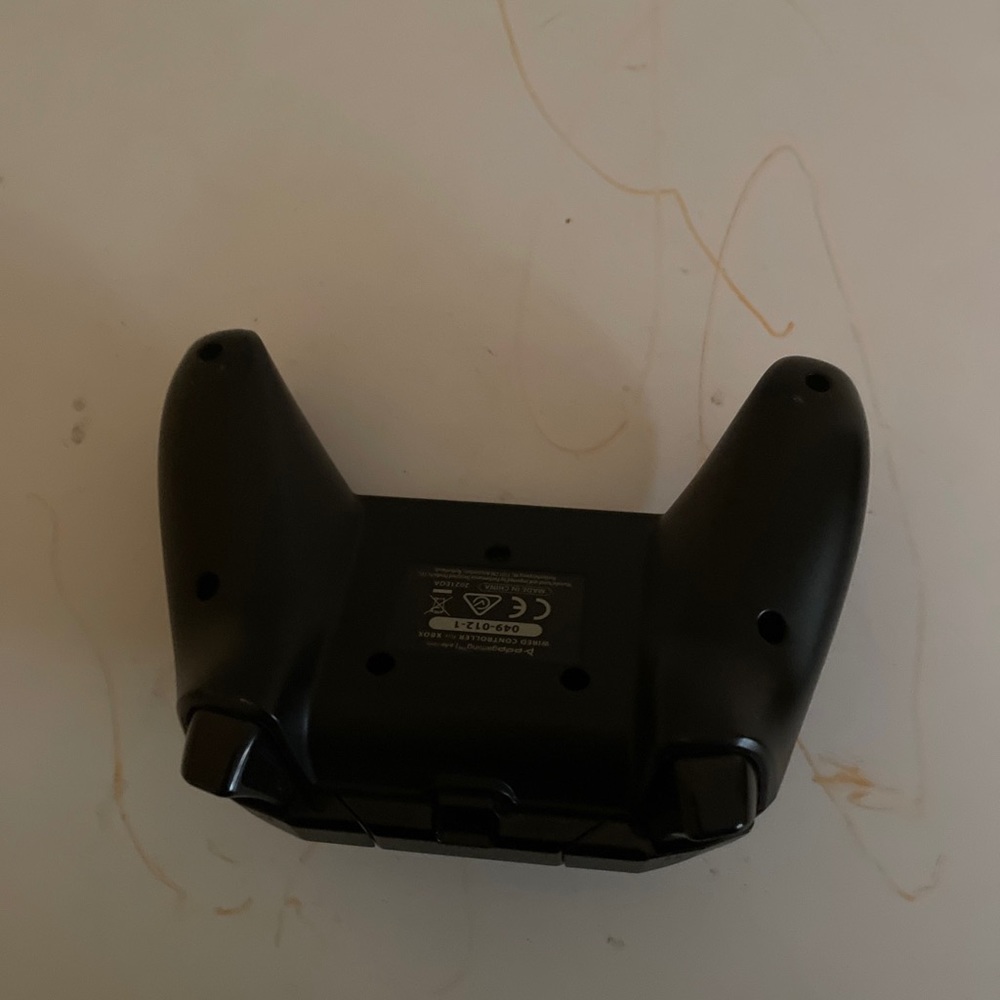 Xbox controller - Picture 2 of 11